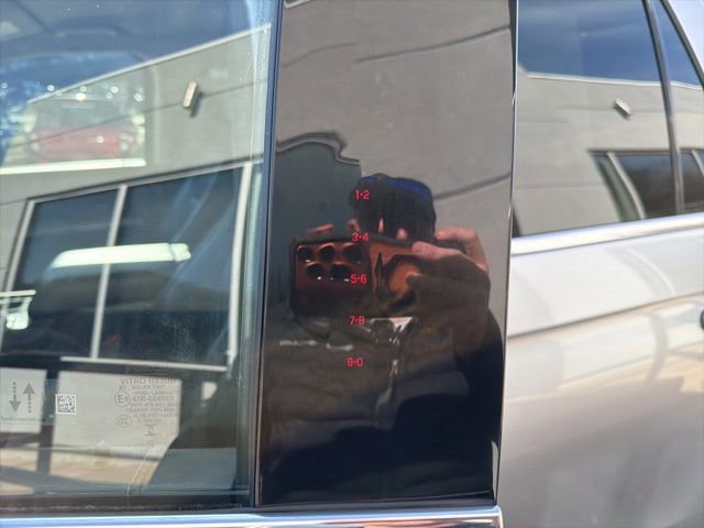 Used 2024 Ford Expedition Max XLT AWD/4WD image 9