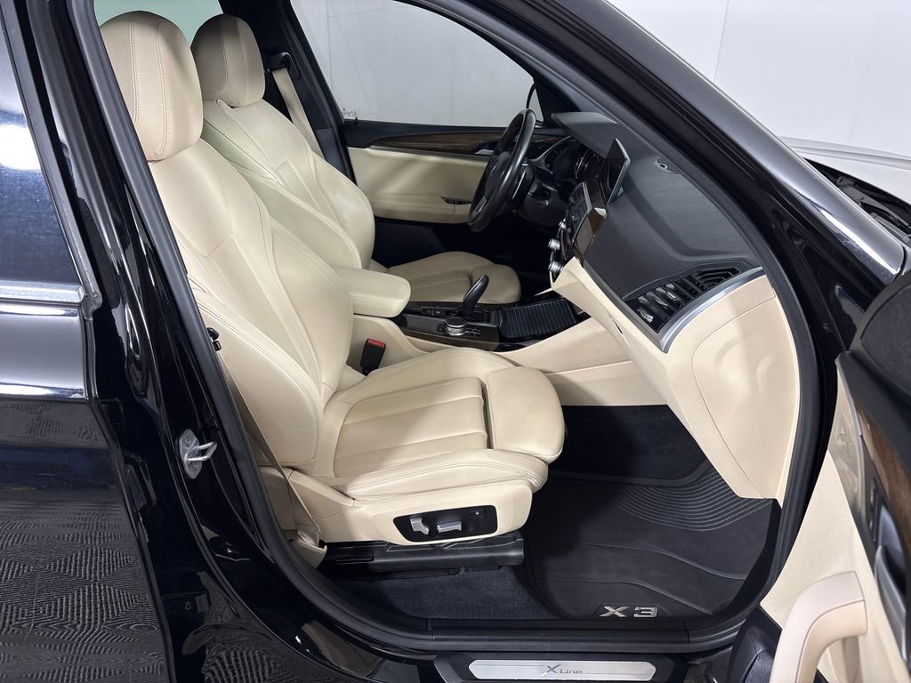 Used 2019 BMW X3 sDrive30i image 7