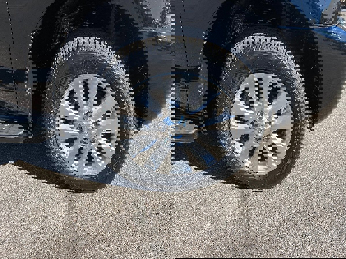 Used 2012 Toyota Sequoia Platinum image 49