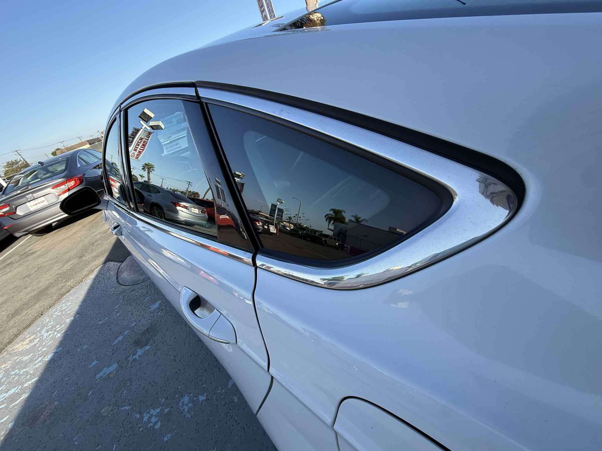 Used 2019 Ford Fusion Energi Titanium FWD image 90