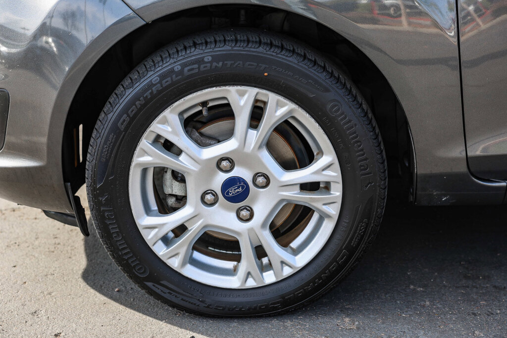 Used 2016 Ford Fiesta SE image 26