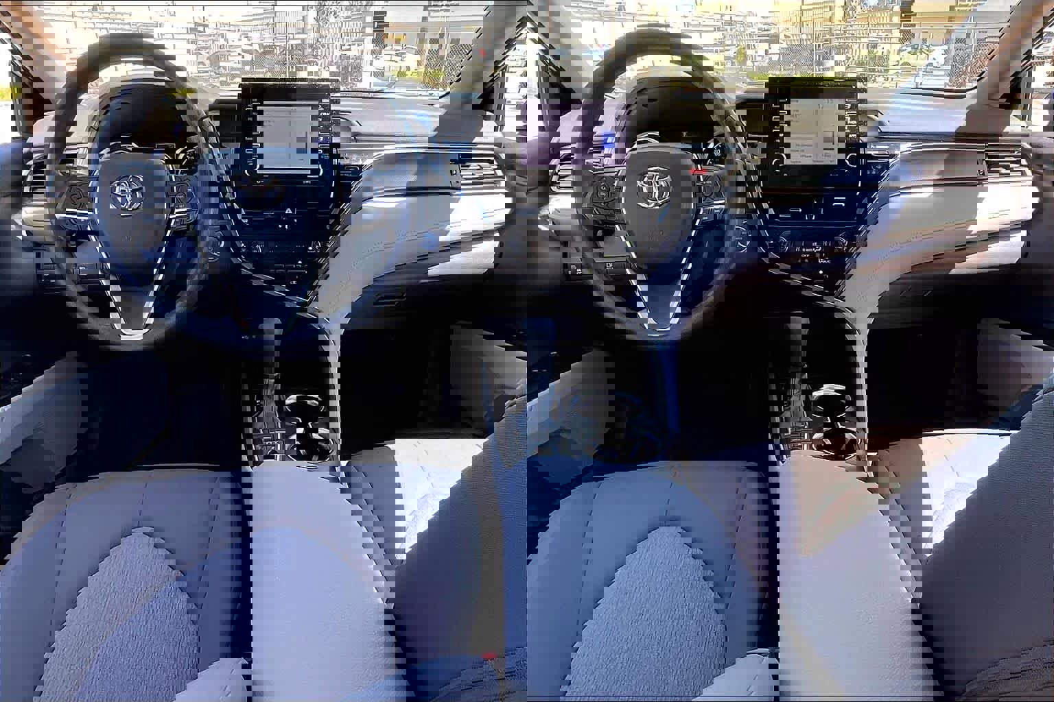 Used 2023 Toyota Camry LE image 11