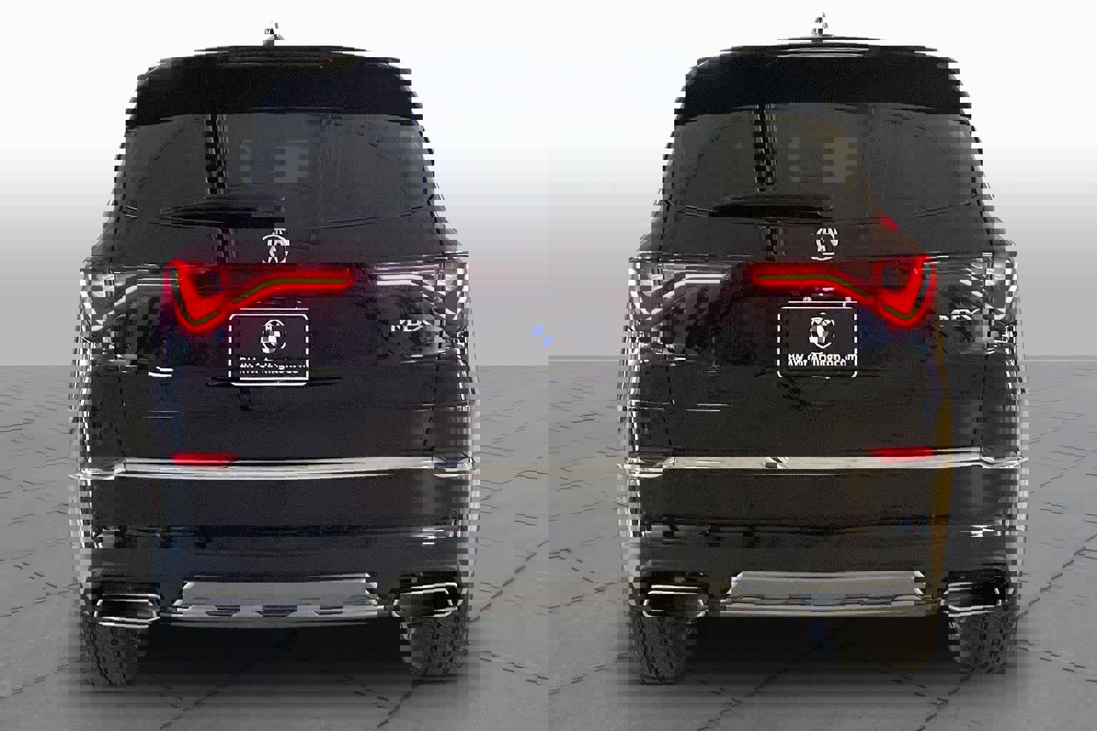 Used 2025 Acura MDX FWD w/ Technology Package image 4