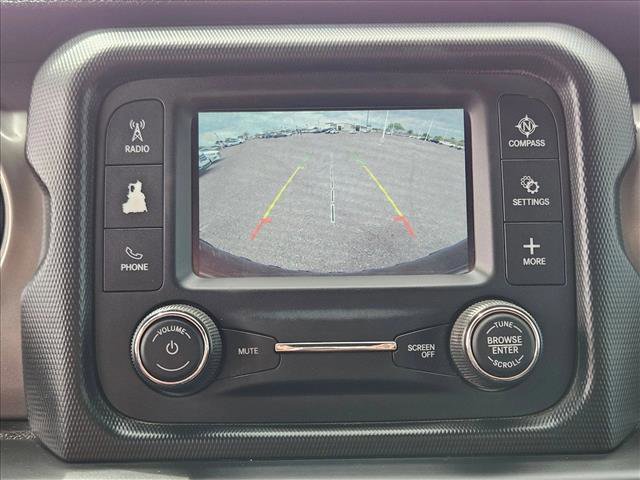 Used 2018 Jeep Wrangler Unlimited Sport image 19