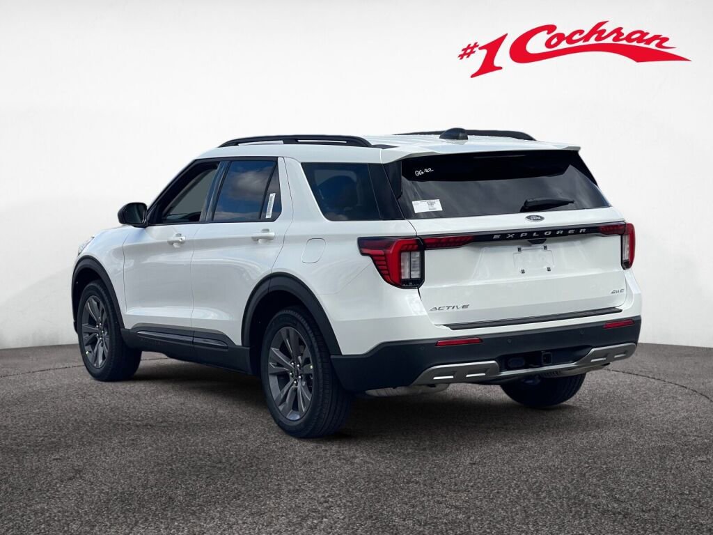 New 2026 Ford Explorer Active image 4