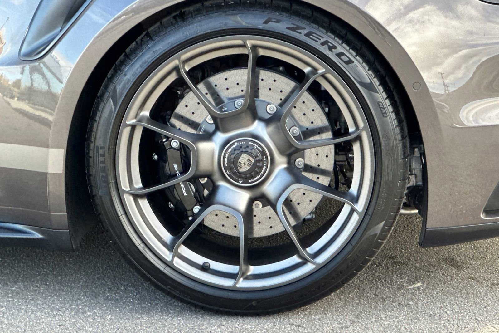 Used 2025 Porsche 911 Turbo image 43