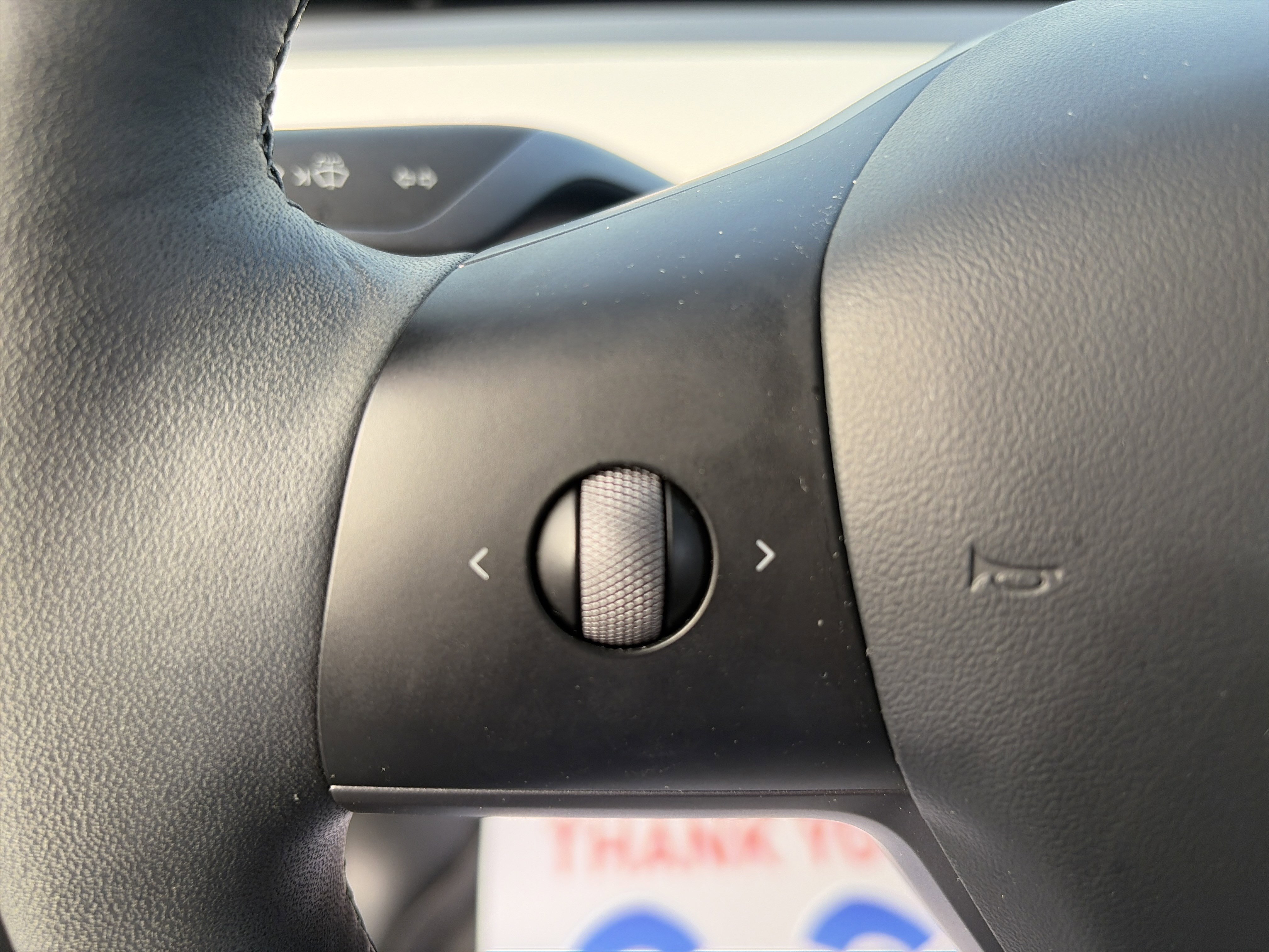 Used 2021 Tesla Model Y Long Range image 40