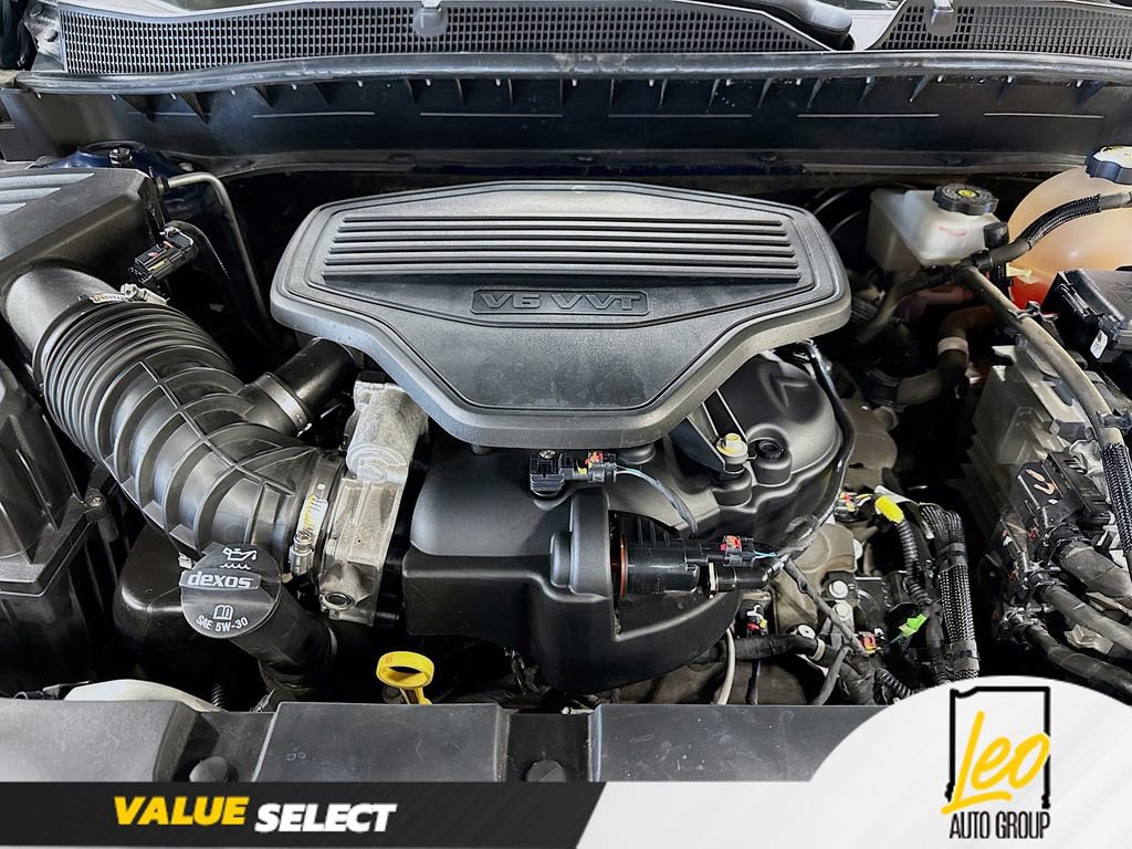 Used 2022 Chevrolet Blazer Premier w/ Enhanced Convenience Package AWD/4WD image 32