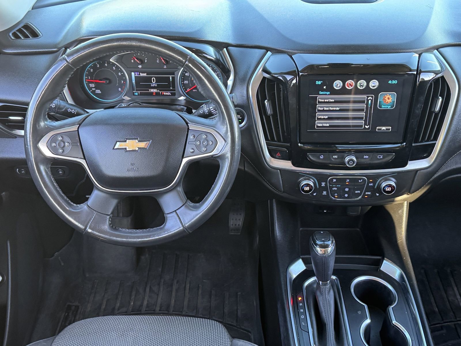 Used 2019 Chevrolet Traverse LT image 16