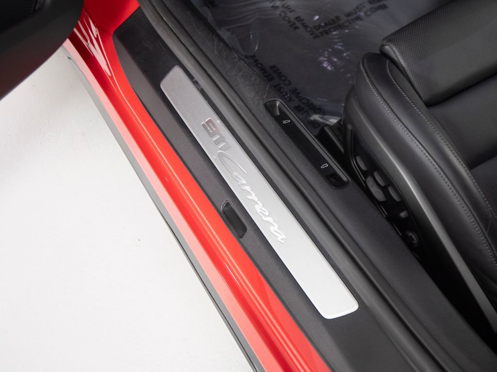 Certified 2024 Porsche 911 Carrera RWD image 21