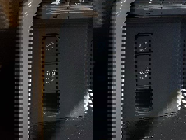 Used 2023 Toyota Tundra Limited image 32