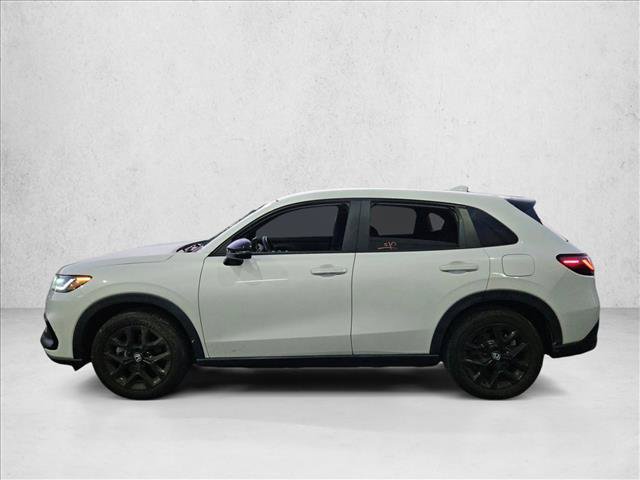 Used 2025 Honda HR-V Sport image 3