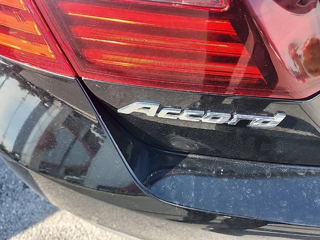 Used 2017 Honda Accord EX-L image 22