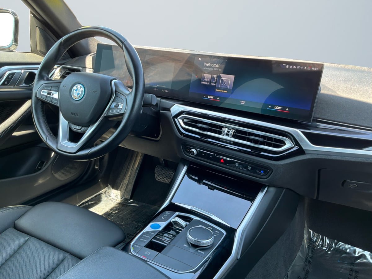 Used 2023 BMW i4 eDrive40 w/ Premium Package RWD image 13