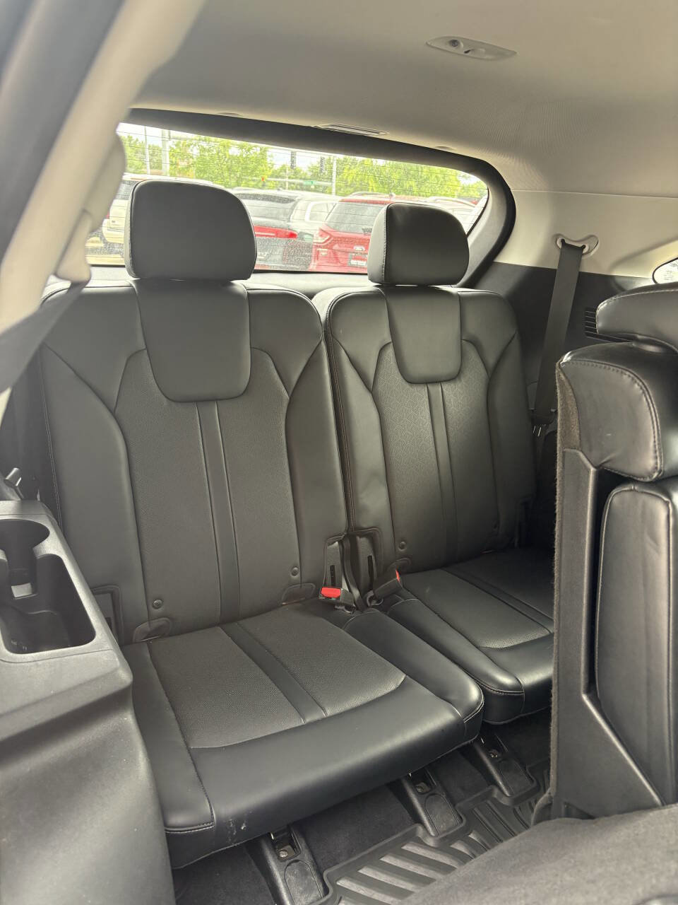 Used 2021 Kia Sorento S image 8