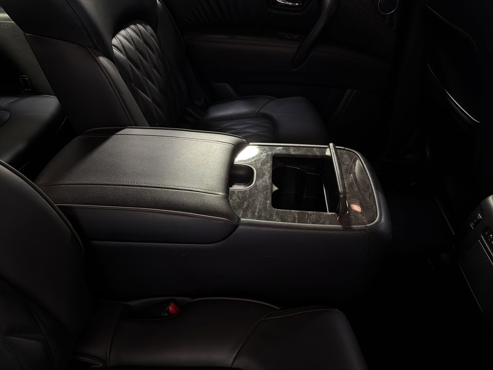 Used 2023 Nissan Armada Platinum w/ Captain's Chairs Package AWD/4WD image 45
