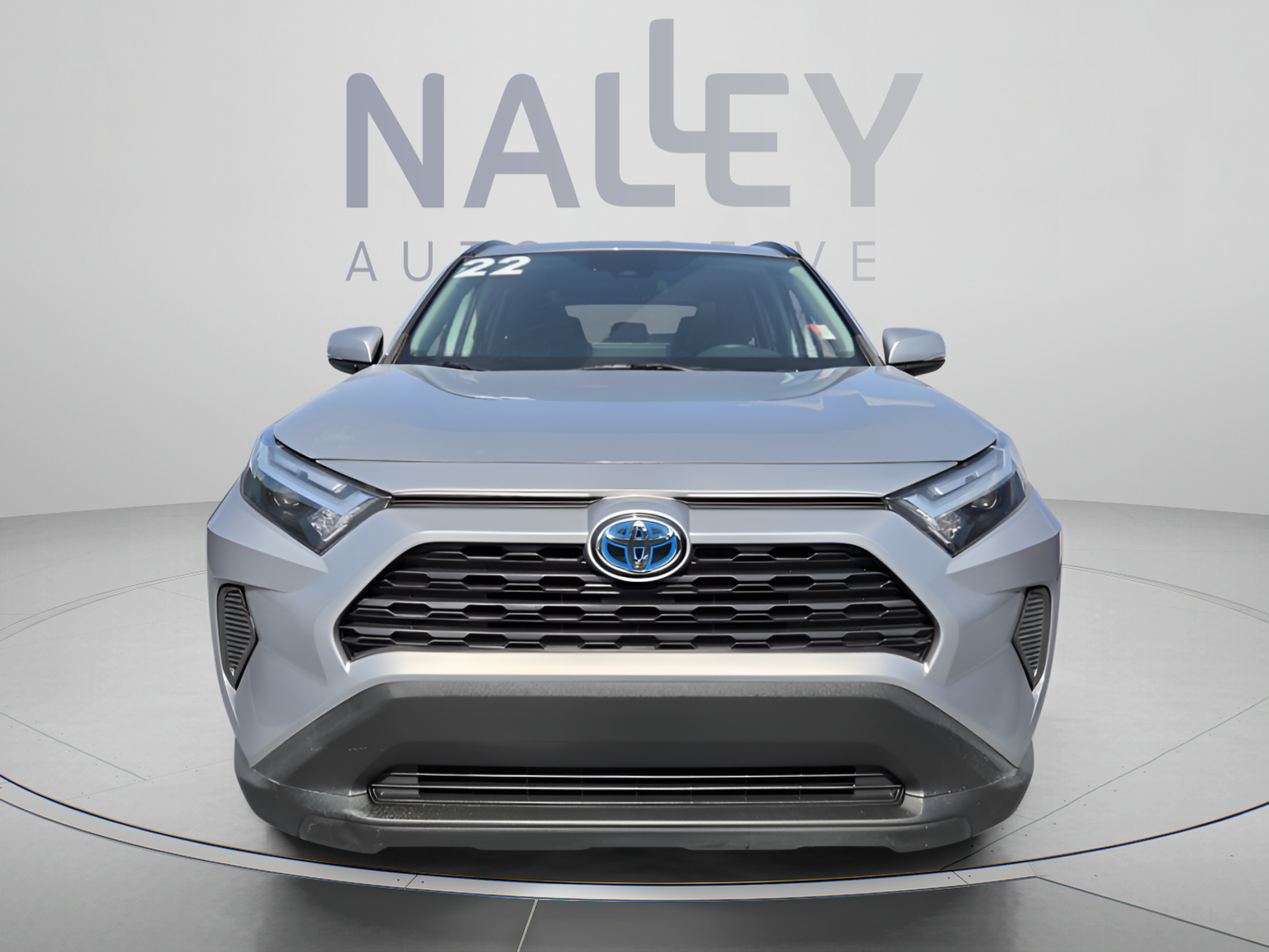 Used 2022 Toyota RAV4 XLE w/ Convenience Package AWD/4WD image 8