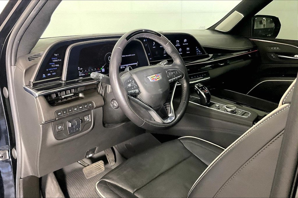 Used 2022 Cadillac Escalade Sport w/ Touring Package AWD/4WD image 15