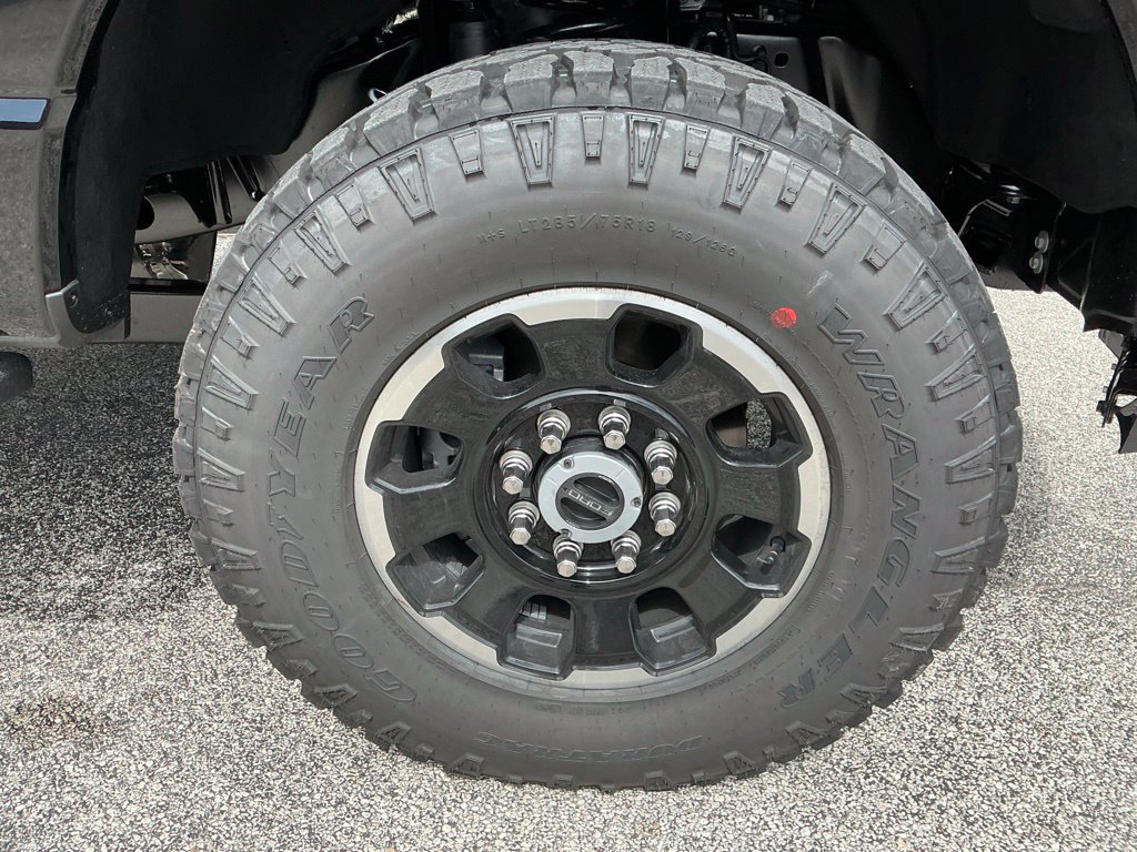 New 2027 Ford F250 Platinum w/ Tremor Off-Road Package AWD/4WD image 13