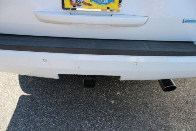 Used 2017 Ford Expedition EL XLT w/ Equipment Group 202A image 5