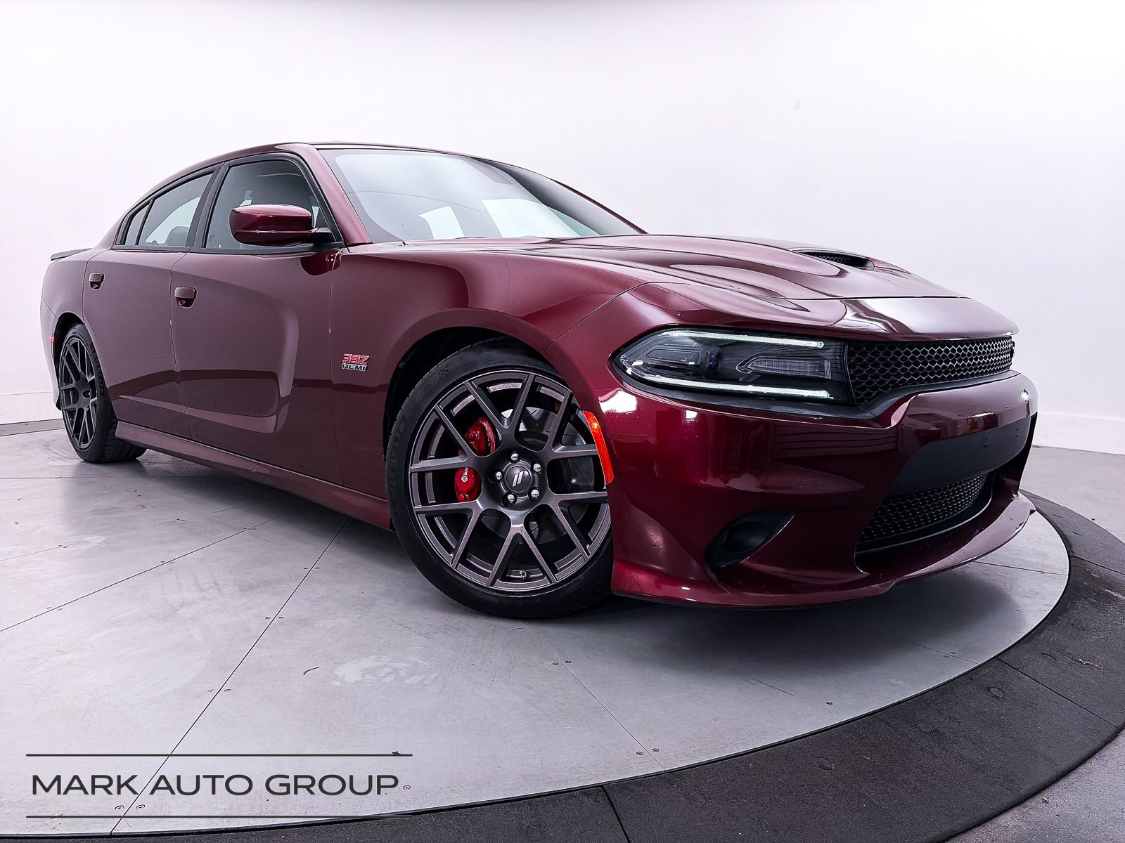 Used 2017 Dodge Charger R/T Scat Pack RWD image 2