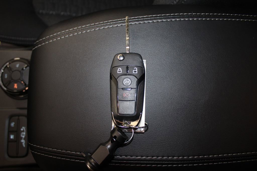 New 2025 Ford Ranger XLT w/ Equipment Group 301A High image 52