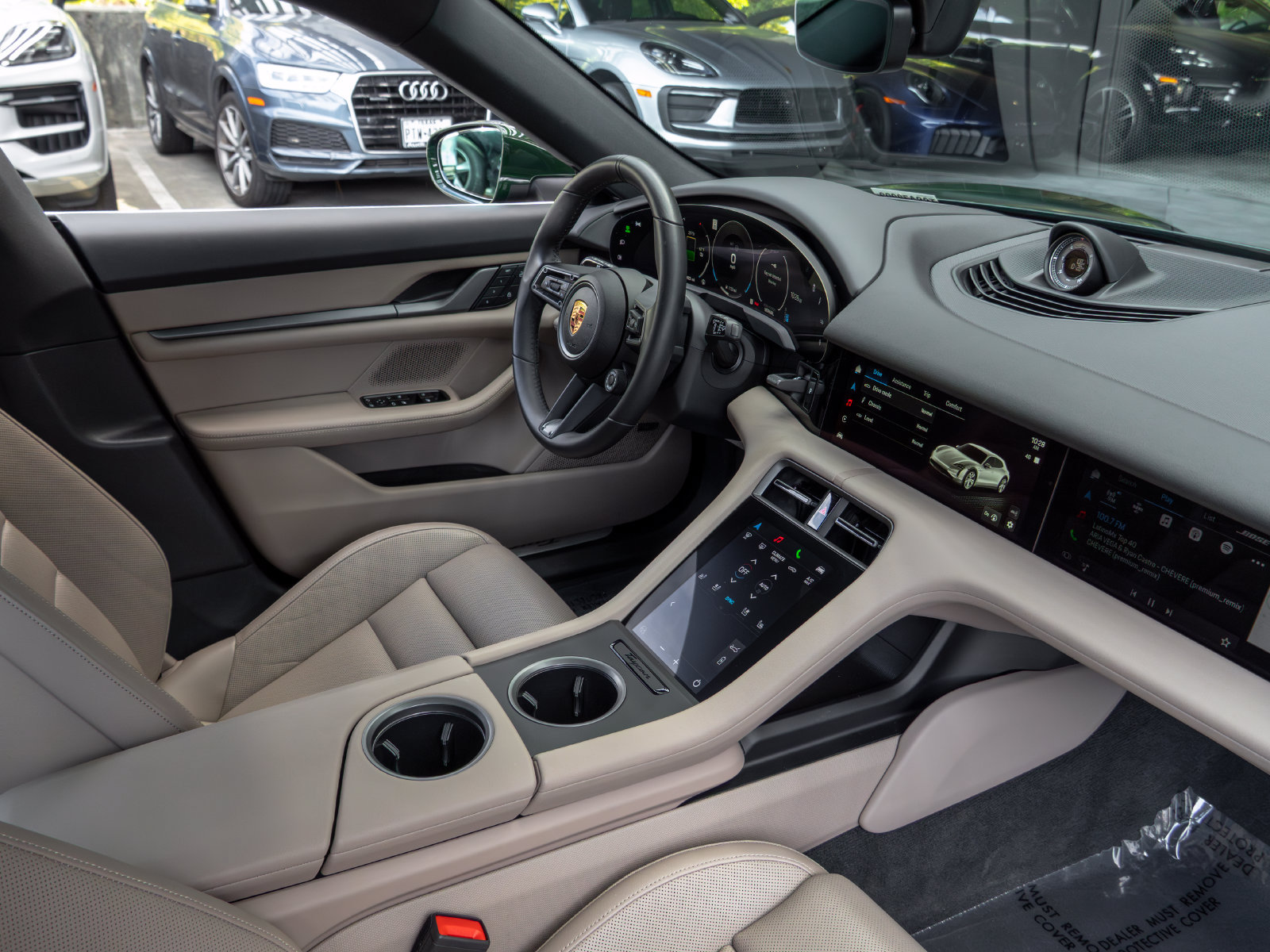 Certified 2025 Porsche Taycan 4S AWD/4WD image 53