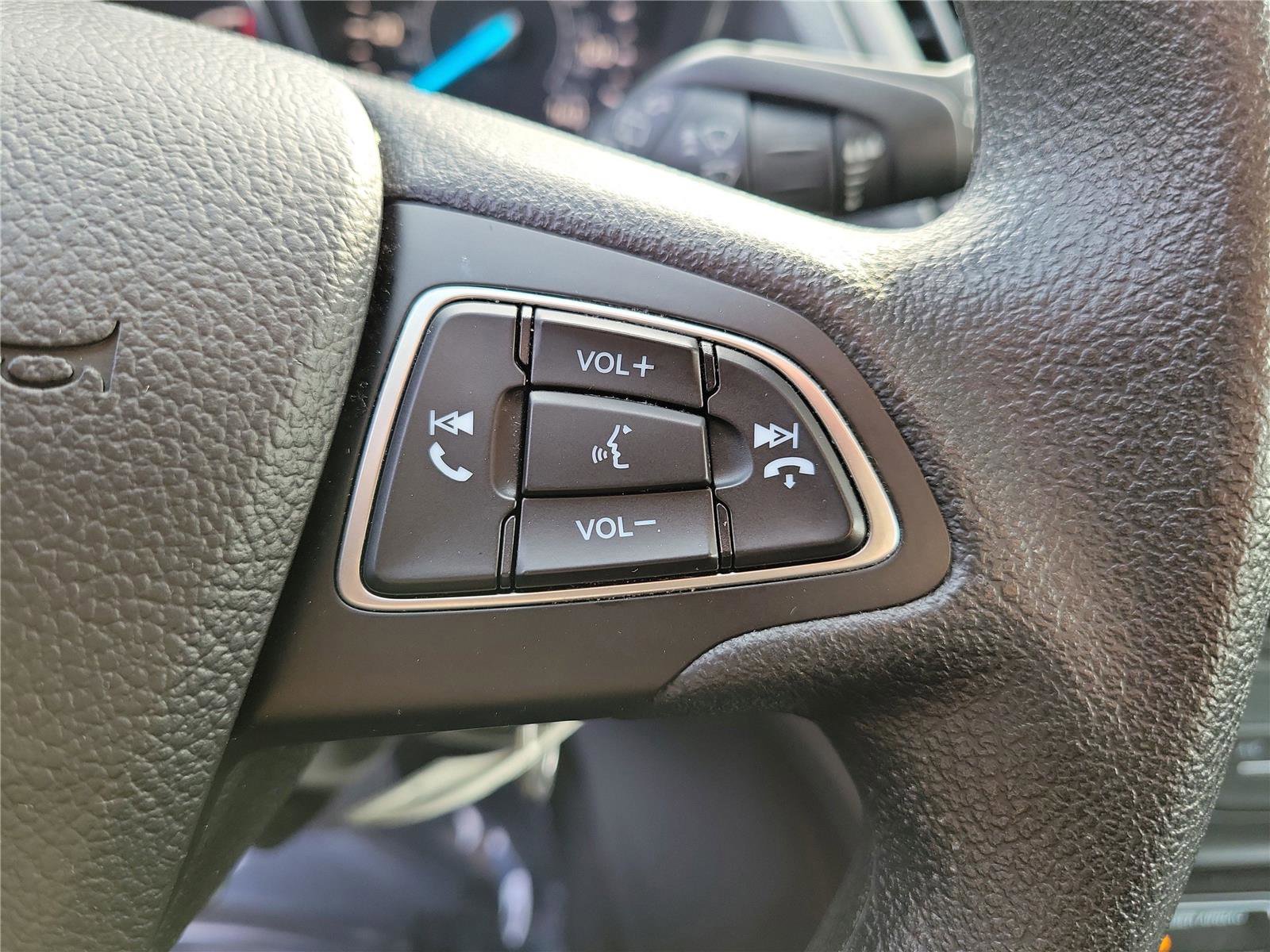 Used 2019 Ford Escape S image 23