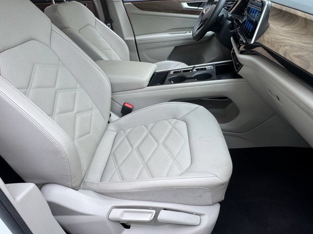 Used 2024 Volkswagen Atlas SE AWD/4WD image 7