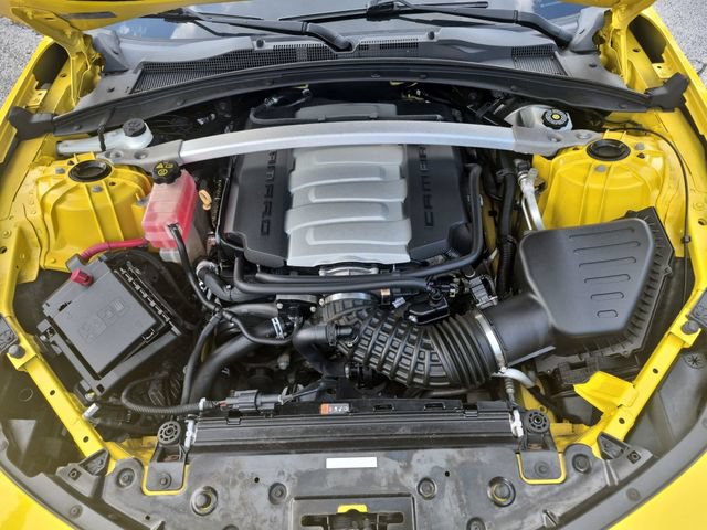 Used 2018 Chevrolet Camaro SS RWD image 28