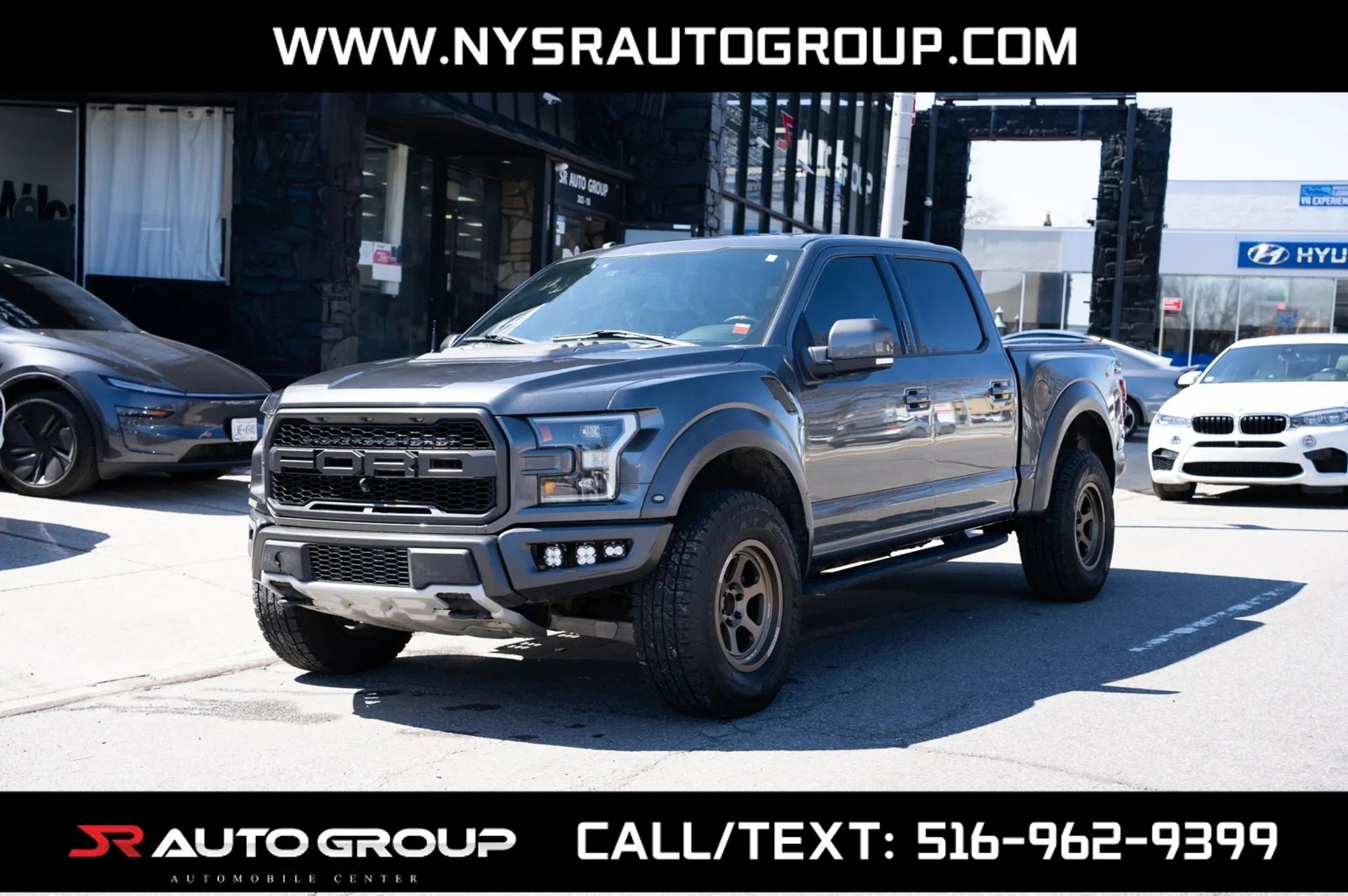 Used 2017 Ford F150 Raptor w/ Equipment Group 802A Luxury image 1