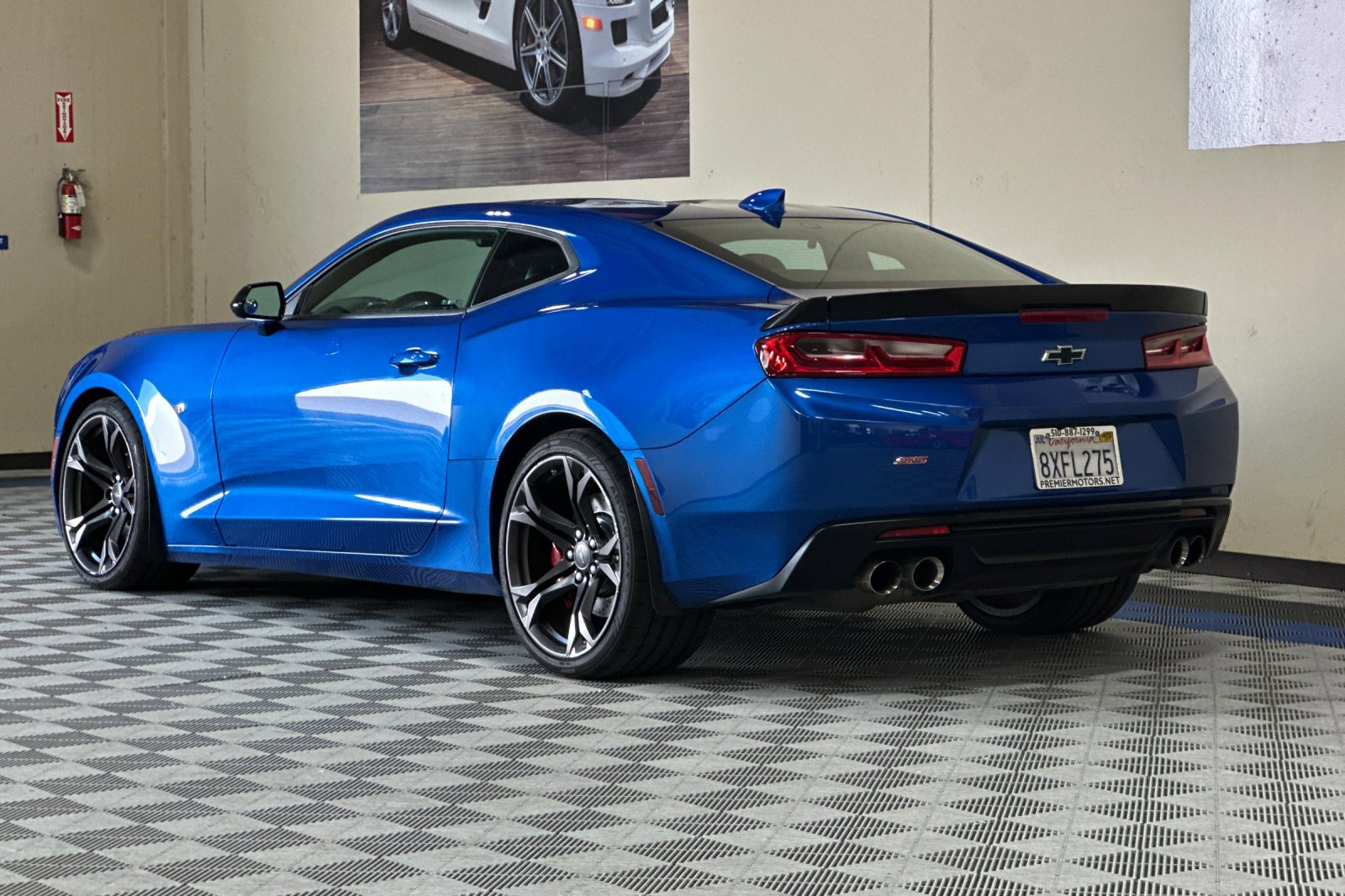 Used 2018 Chevrolet Camaro SS image 6