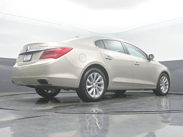 Used 2016 Buick LaCrosse Leather FWD image 49