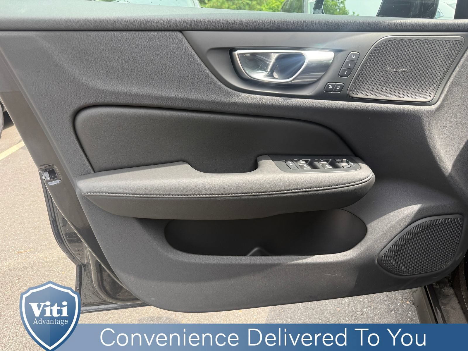 New 2026 Volvo V60 B5 Cross Country Plus w/ Climate Package AWD/4WD image 11