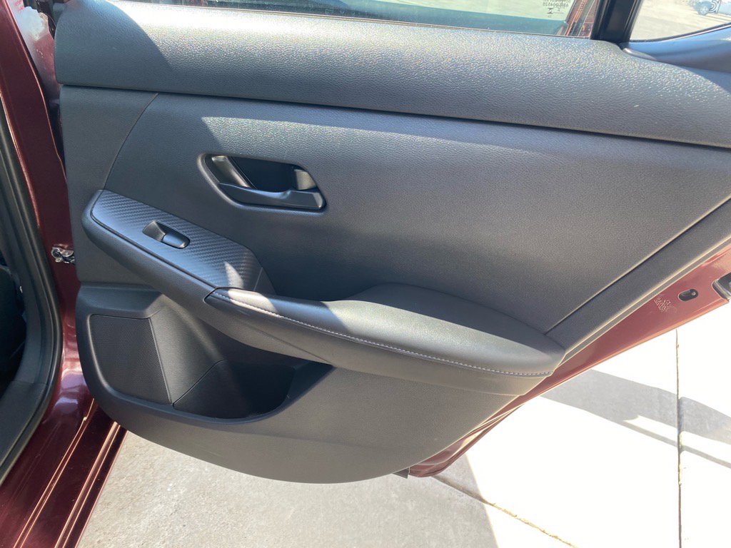 Used 2024 Nissan Sentra SV image 35