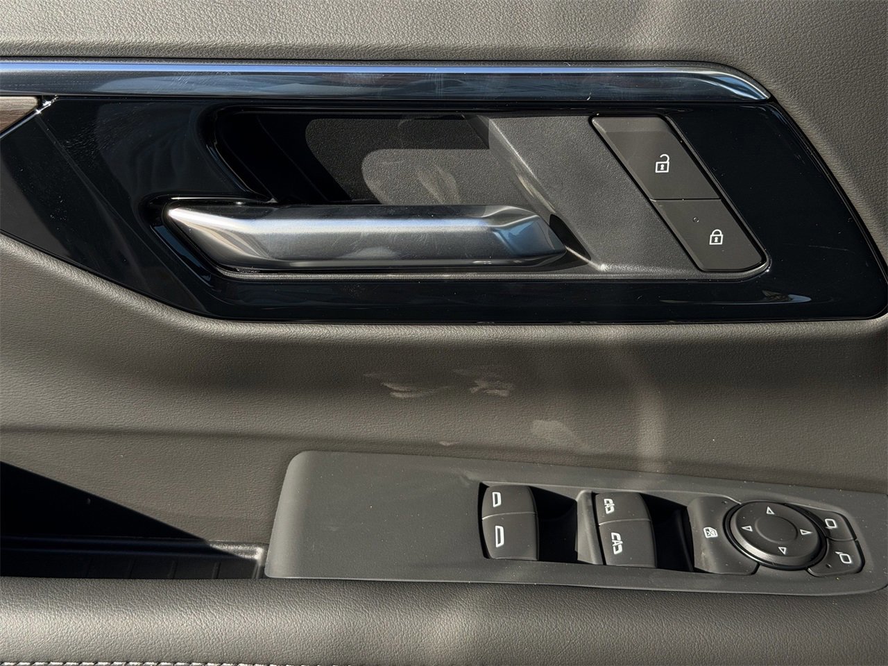 New 2026 Chevrolet Tahoe LS image 20