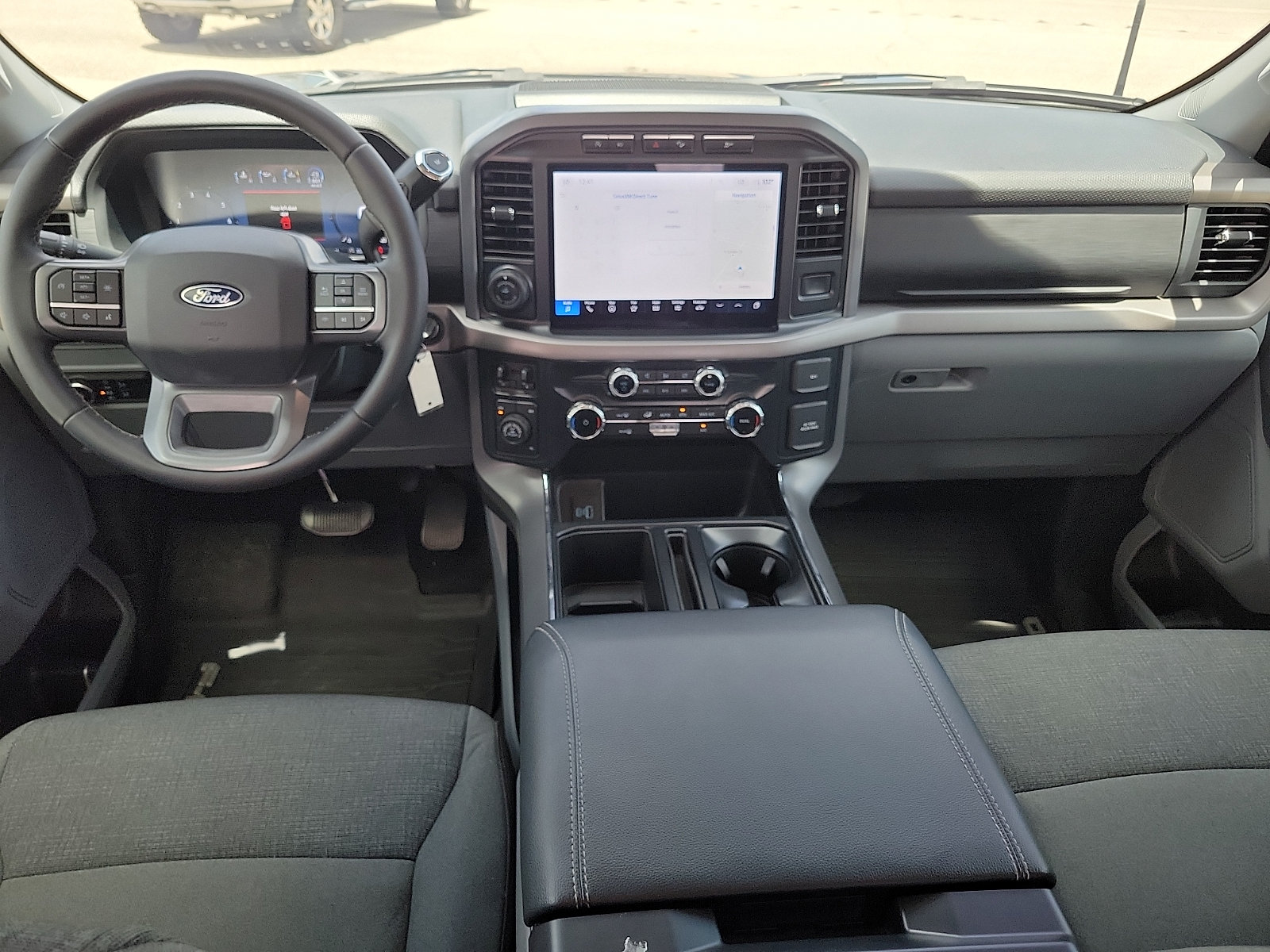Used 2024 Ford F150 XLT w/ FX4 Off-Road Package AWD/4WD image 9
