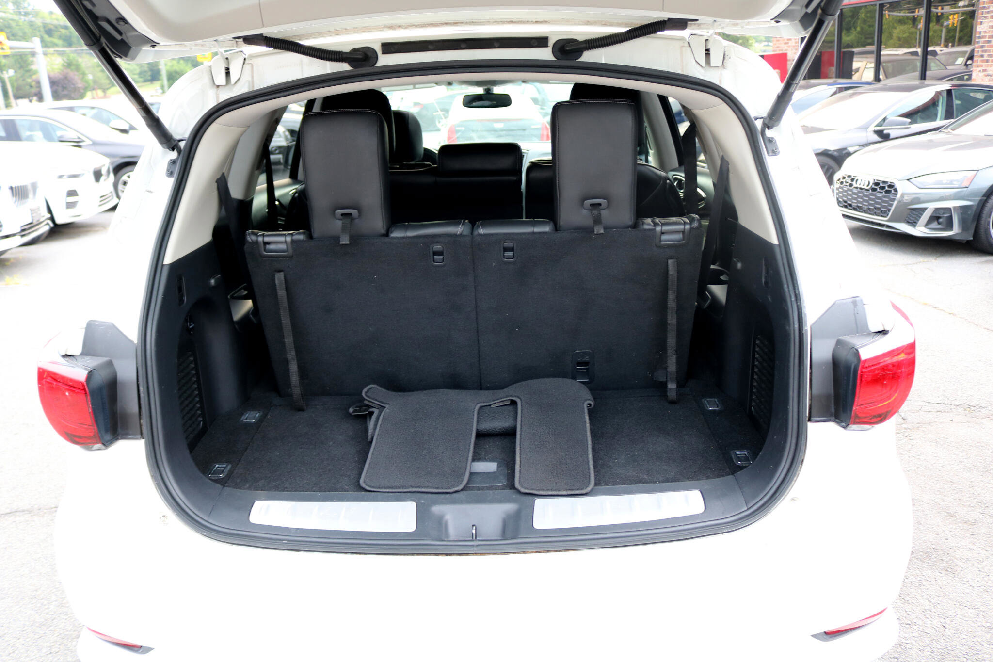 Used 2016 INFINITI QX60 Luxe image 39