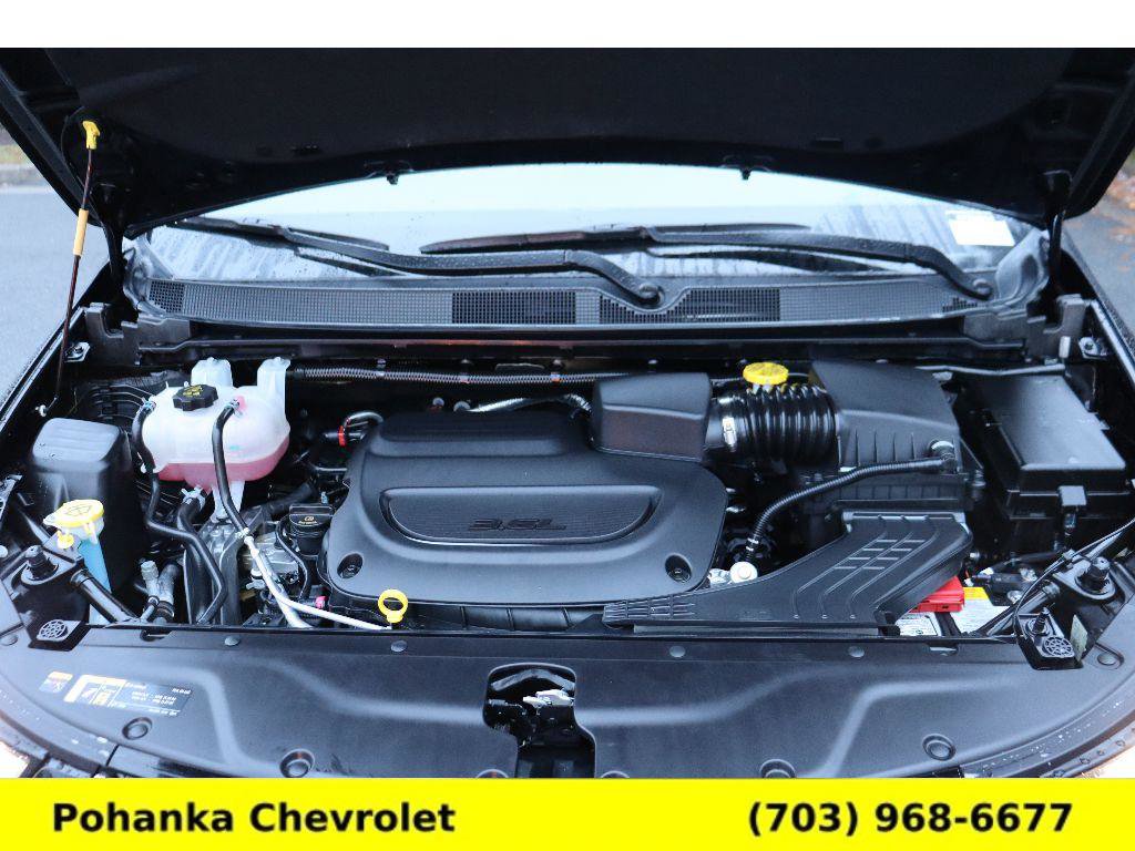 Used 2025 Chrysler Pacifica Select image 33