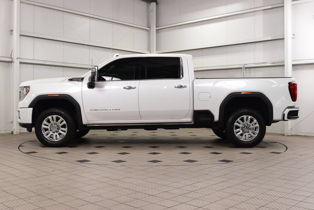 Used 2023 GMC Sierra 3500 Denali w/ Denali Ultimate Package AWD/4WD image 4