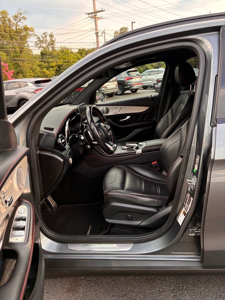 Used 2019 Mercedes-Benz GLC 43 AMG 4MATIC image 29