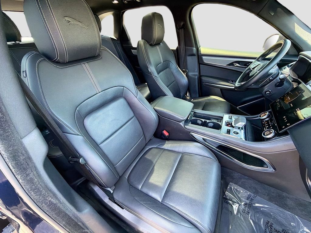 Used 2025 Jaguar F-PACE R-Dynamic S AWD/4WD image 15