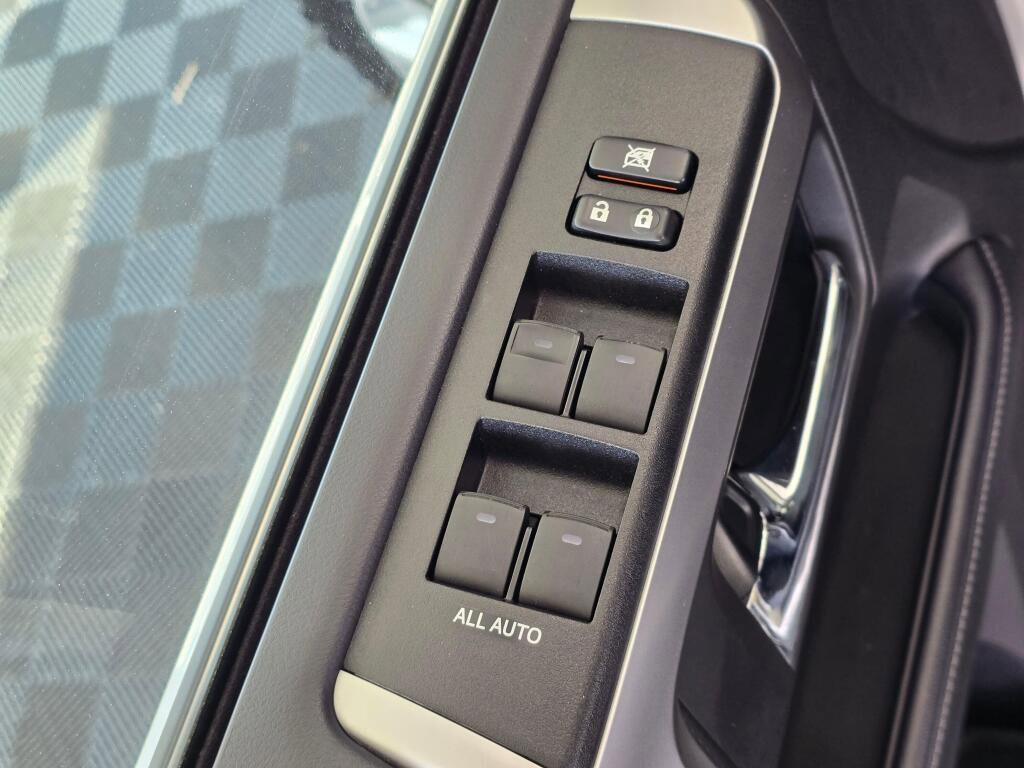 Used 2023 Toyota 4Runner SR5 Premium w/ Moonroof Package image 19