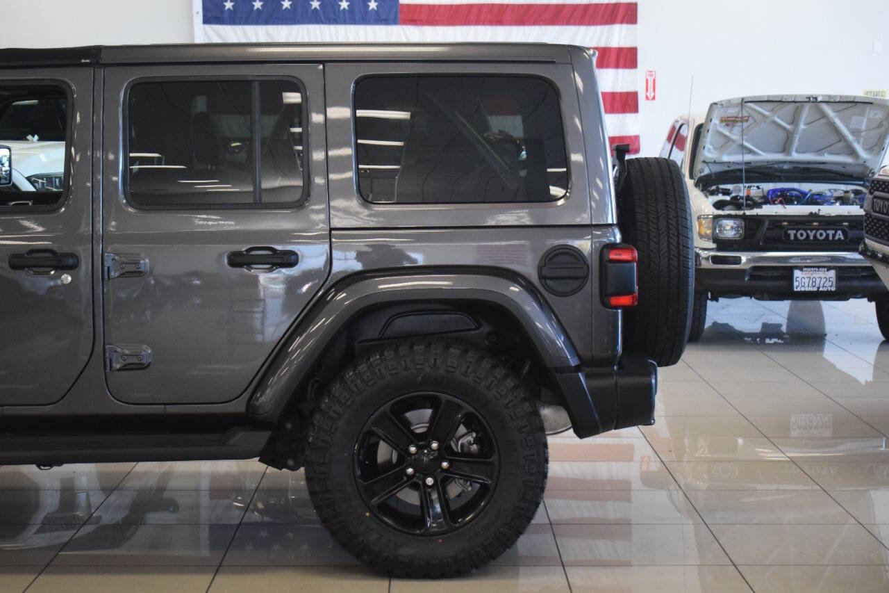 Used 2020 Jeep Wrangler Unlimited Sahara image 20