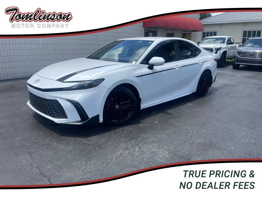 Used 2025 Toyota Camry SE