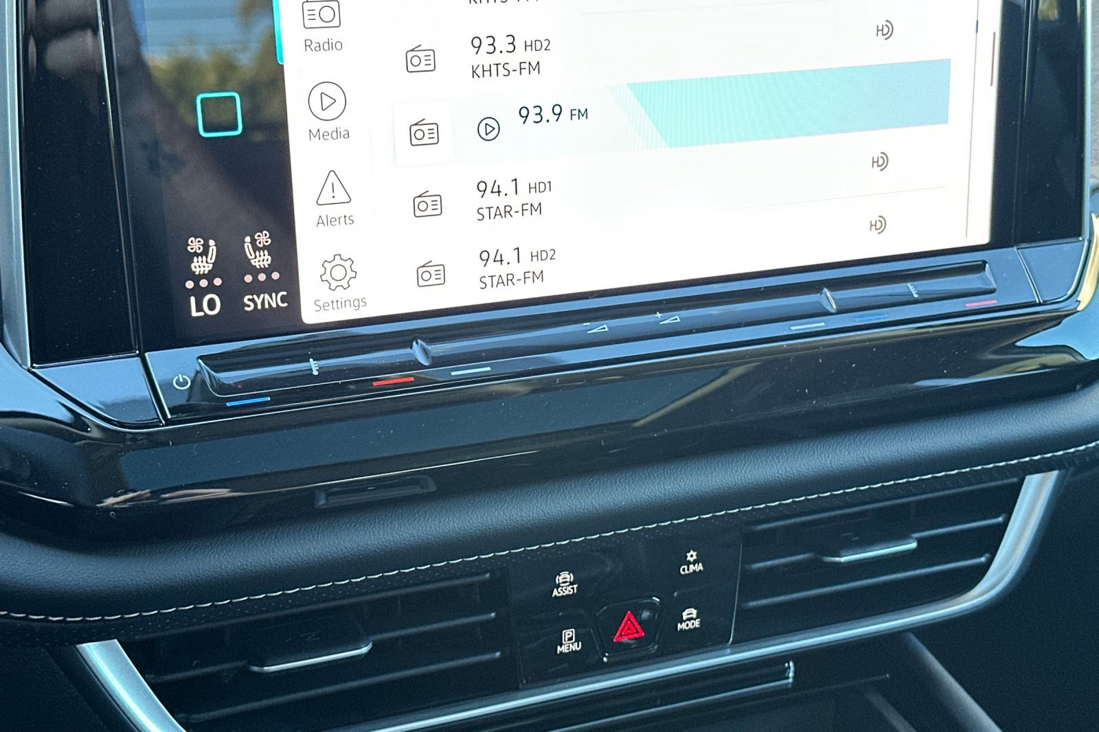 New 2026 Volkswagen Atlas SE image 21