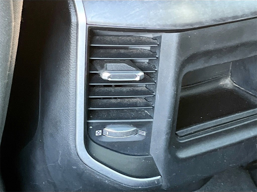 Used 2021 RAM 1500 Big Horn image 23