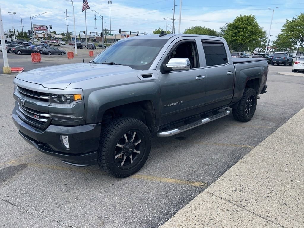 Used 2017 Chevrolet Silverado 1500 LTZ Z71 AWD/4WD image 3