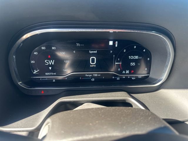 Used 2022 GMC Yukon XL AT4 image 17