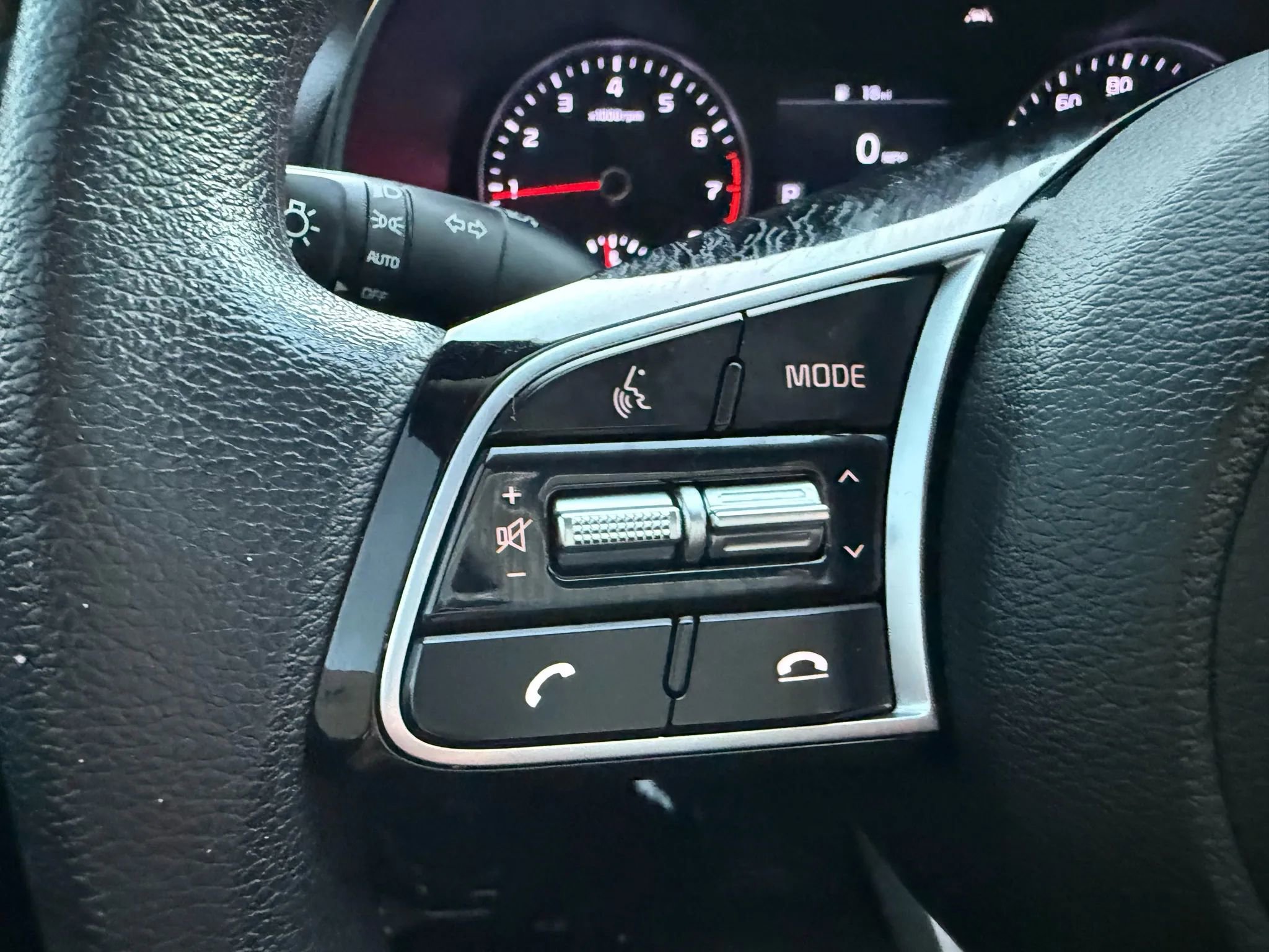 Used 2021 Kia Forte LXS FWD image 23